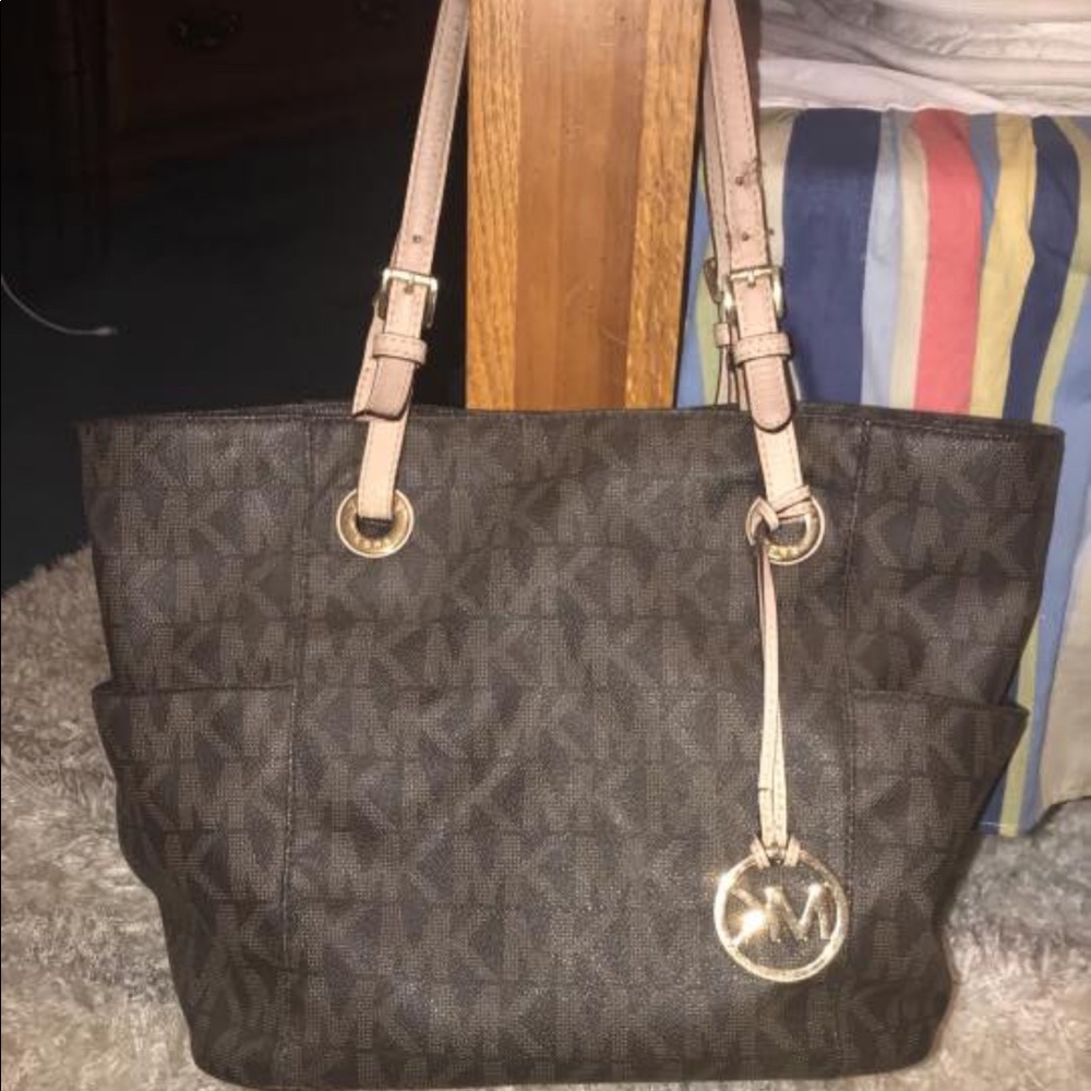 Michael Khors Purse